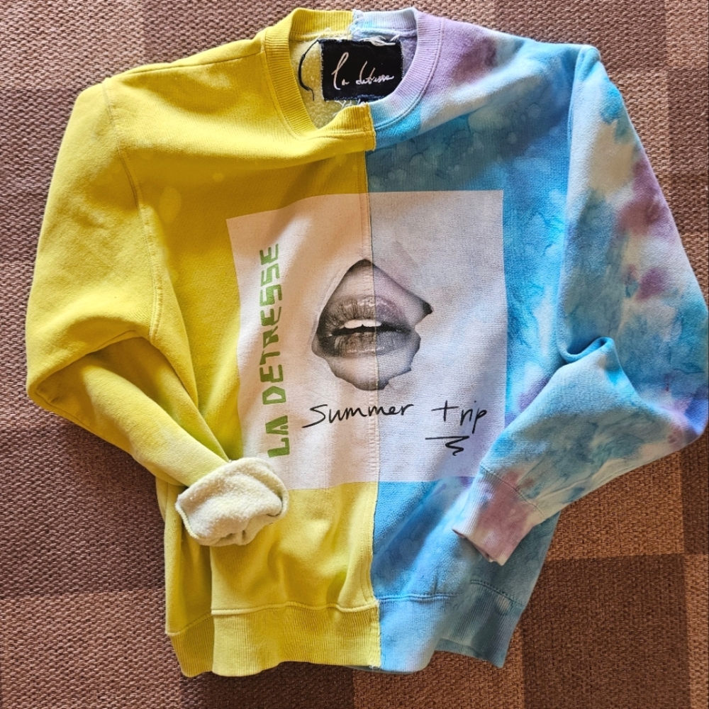 La detresse Adam break through yellow color block pullover sweatshirt 💛 size S